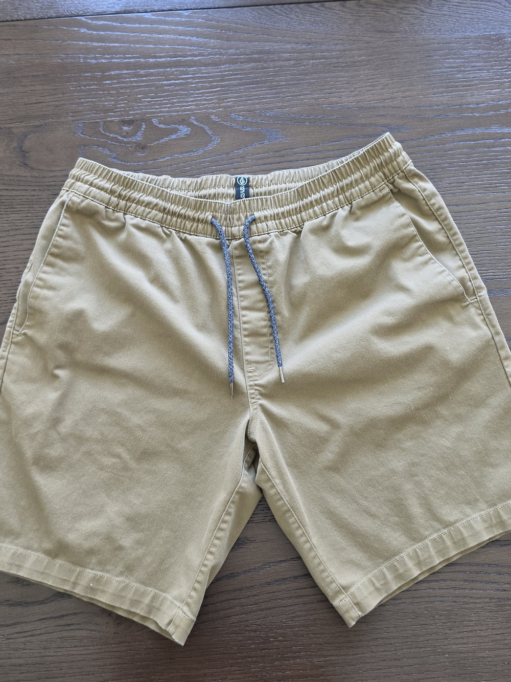 Volcom Men's XL Tan Drawstring Shorts